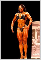 maria-wattel-tall-amazon-female-bodybuilder (9).jpg